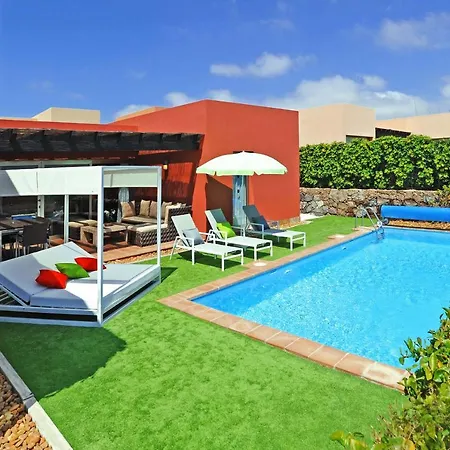 Tatil Evi Salobre Par 4 No6 *